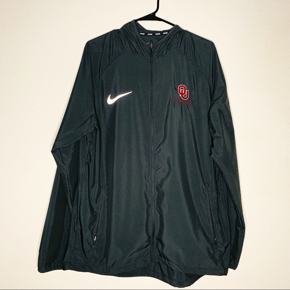 Nike Oklahoma Windbreaker sz L